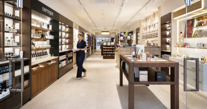 Interieur Skins Den Haag door Smeulders Interieurgroep