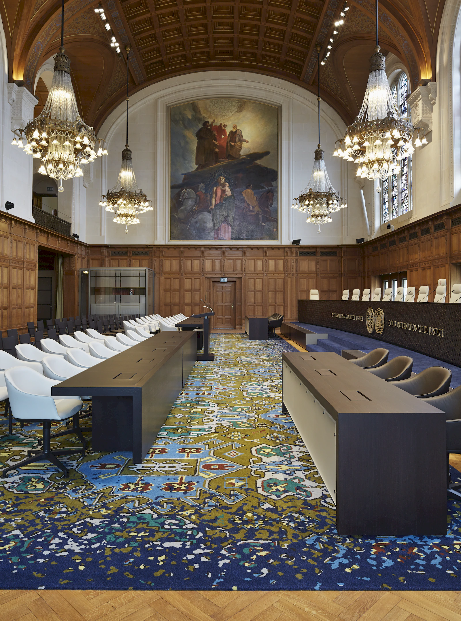 Maatwerk interieur Vredespaleis Den Haag door Smeulders Interieurgroep