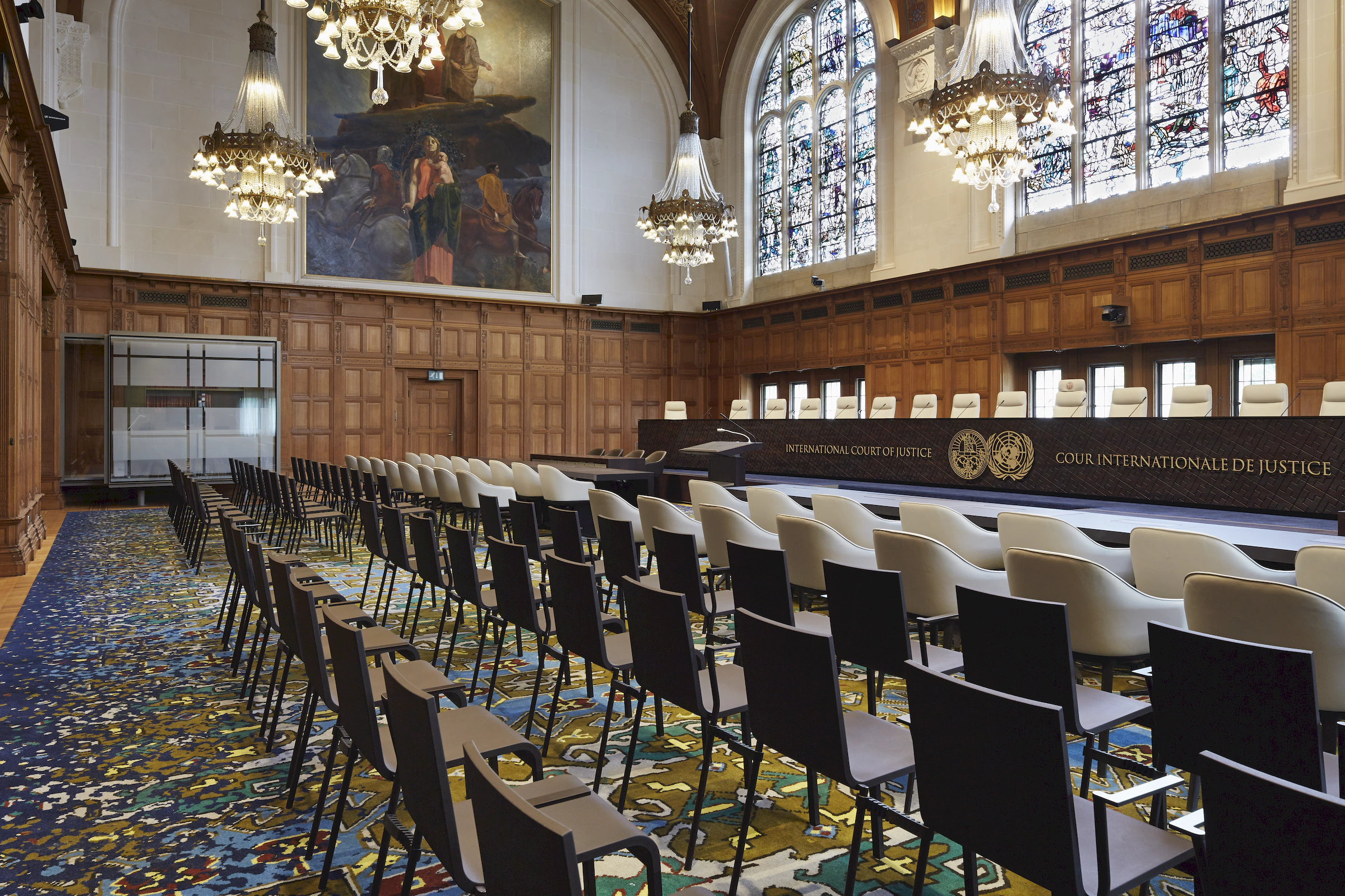 Maatwerk interieur Vredespaleis Den Haag door Smeulders Interieurgroep