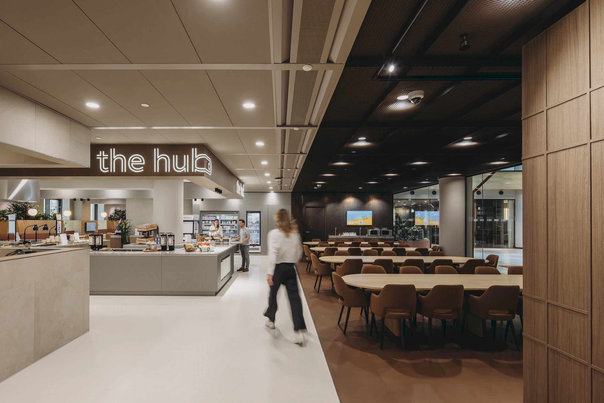 Maatwerk interieur Unilever AIR Offices, Rotterdam door Smeulders Interieurgroep