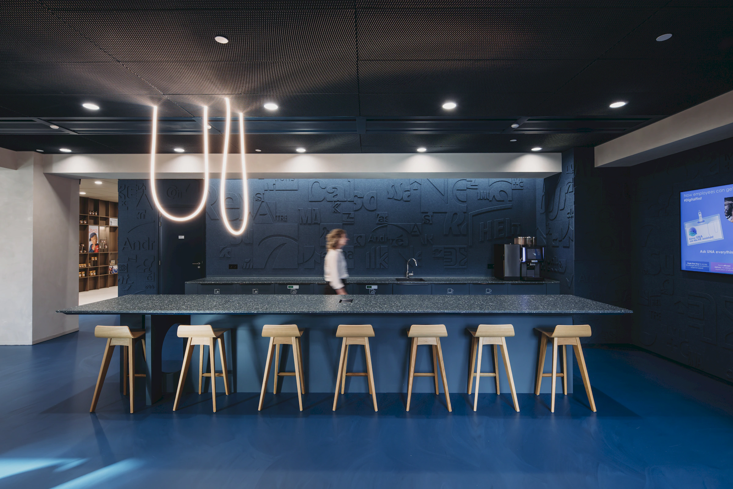 Maatwerk interieur Unilever AIR Offices, Rotterdam door Smeulders Interieurgroep