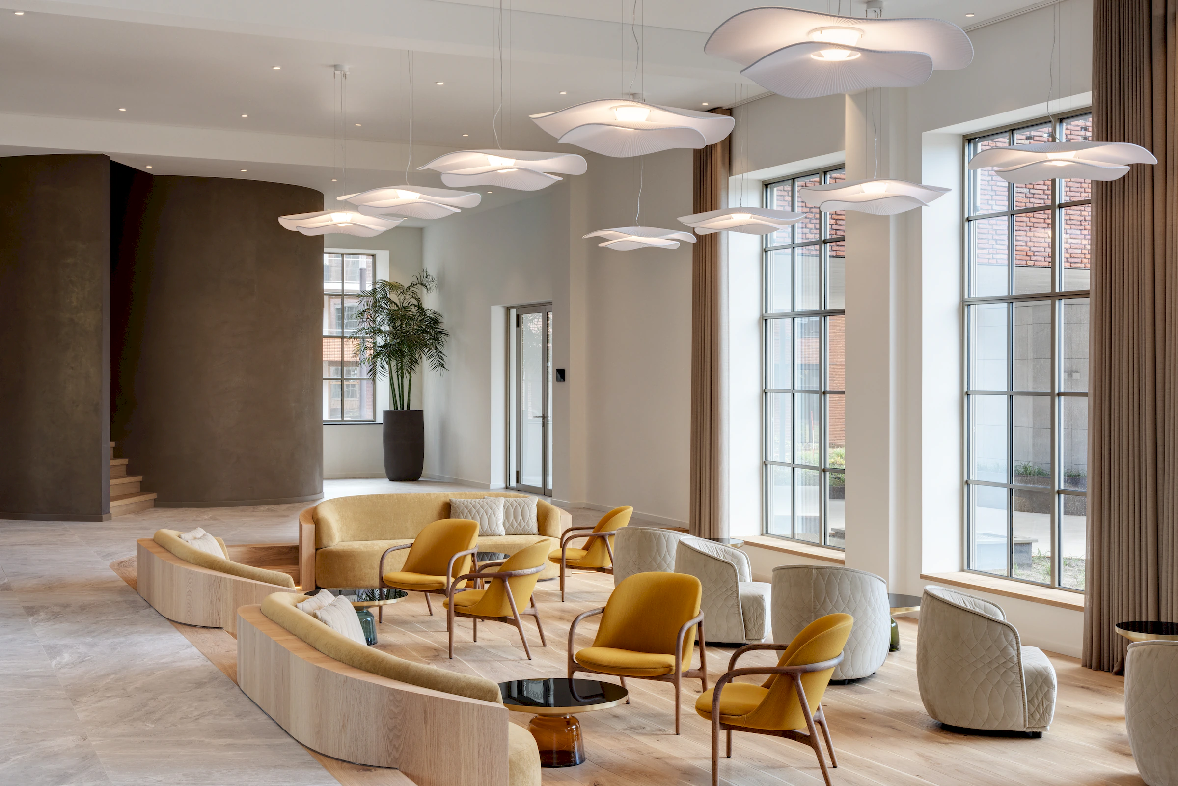 Maatwerk interieur L-Founders Of Loyalty Den Bosch door Smeulders Interieurgroep