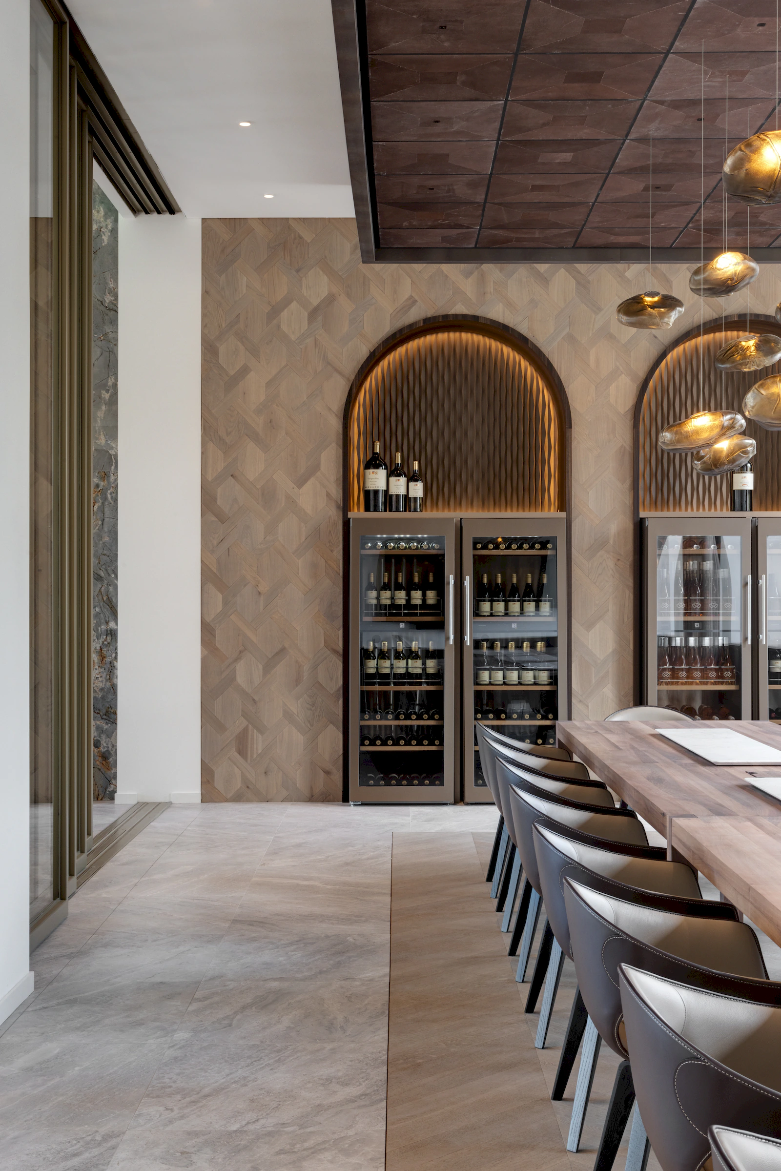 Maatwerk interieur L-Founders Of Loyalty Den Bosch door Smeulders Interieurgroep