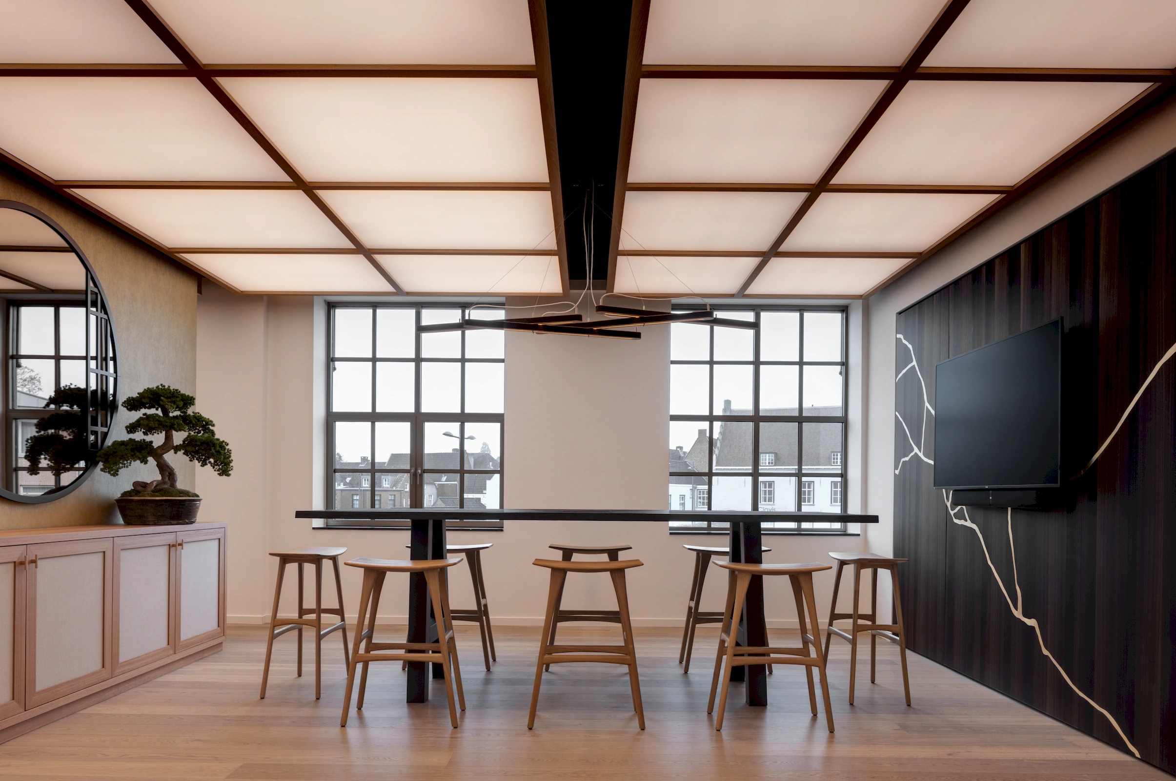 Maatwerk interieur L-Founders Of Loyalty Den Bosch door Smeulders Interieurgroep
