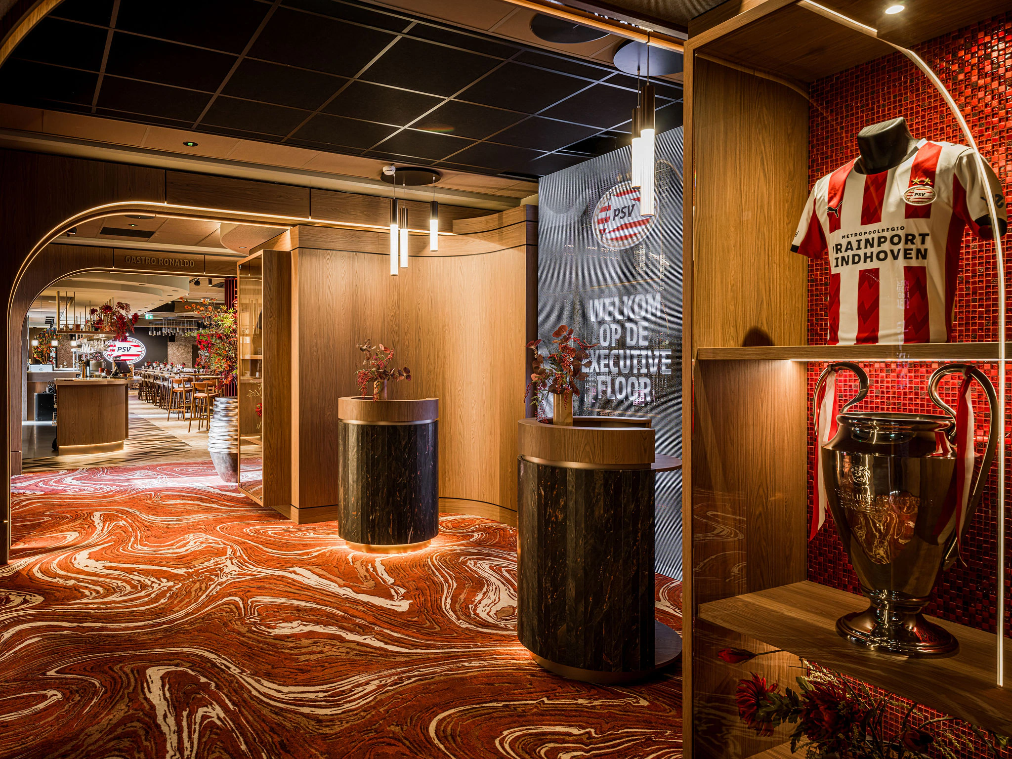 Maatwerk interieur PSV Executive Floor door Smeulders Interieurgroep